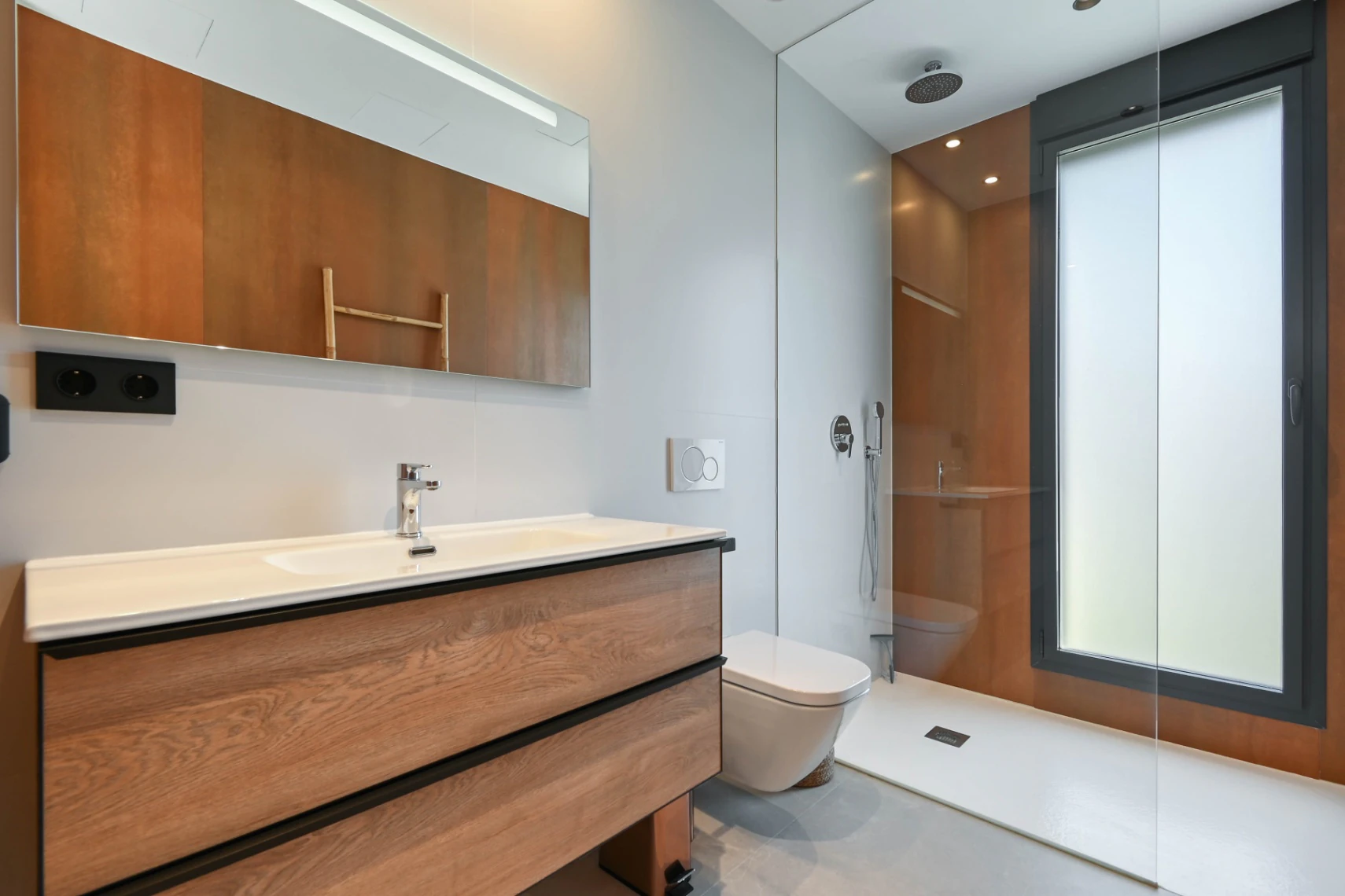Villa de Lujo High-Tech en Moraira con Disponibilidad Inmediata