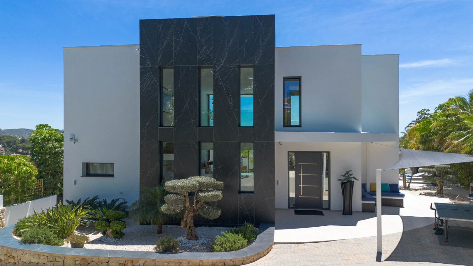Villa de Lujo High-Tech en Moraira con Disponibilidad Inmediata