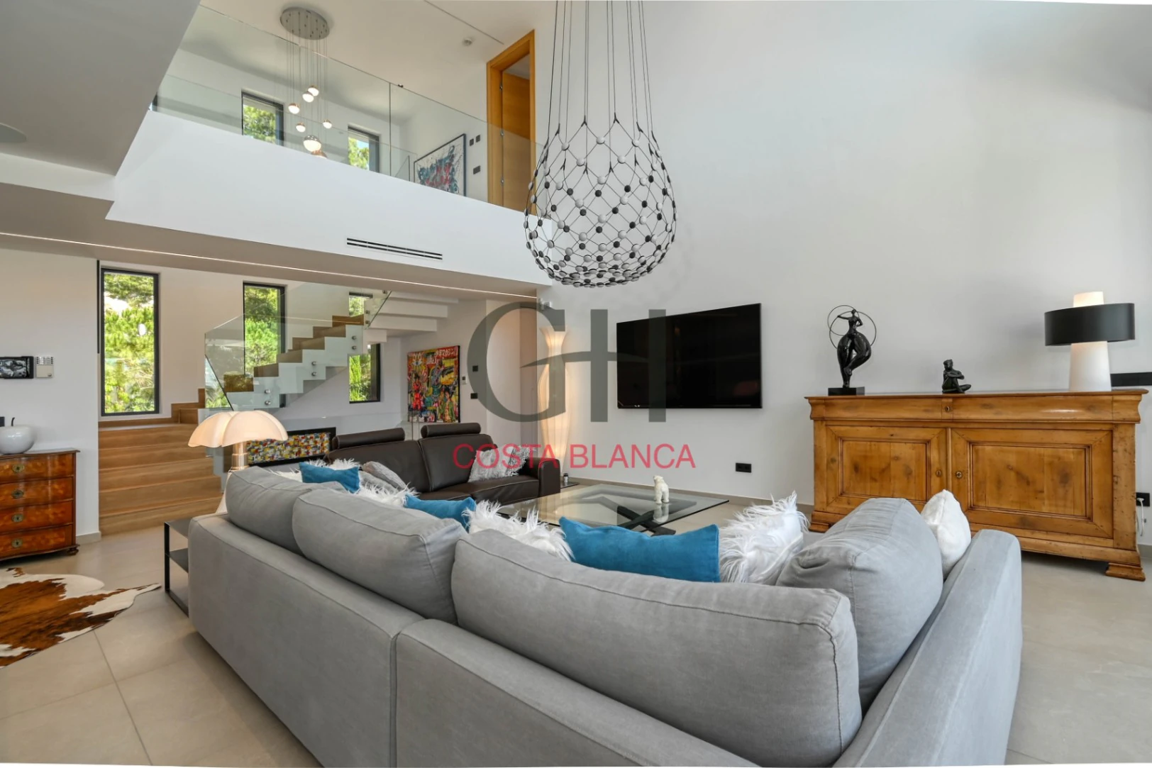 Villa de Lujo High-Tech en Moraira con Disponibilidad Inmediata