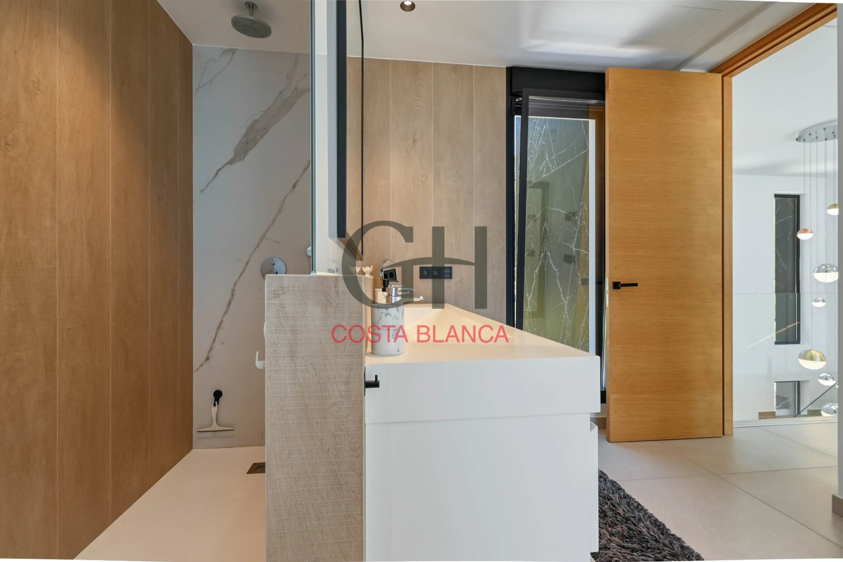 Villa de Lujo High-Tech en Moraira con Disponibilidad Inmediata