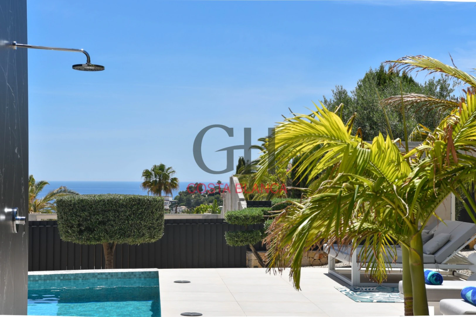 Villa de Lujo High-Tech en Moraira con Disponibilidad Inmediata