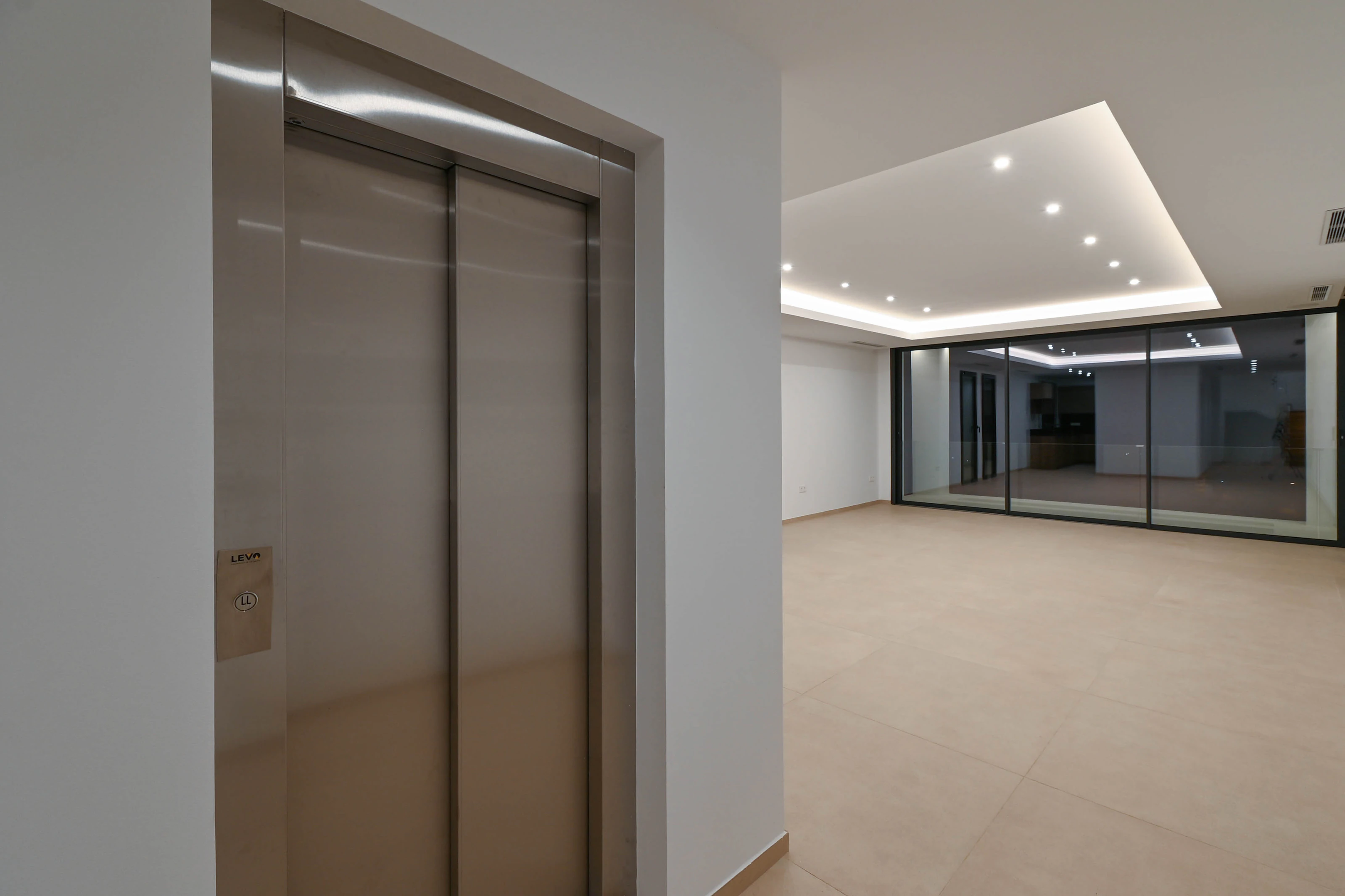 Nieuwe villa met panoramisch uitzicht op zee van Calpe tot Moraira
