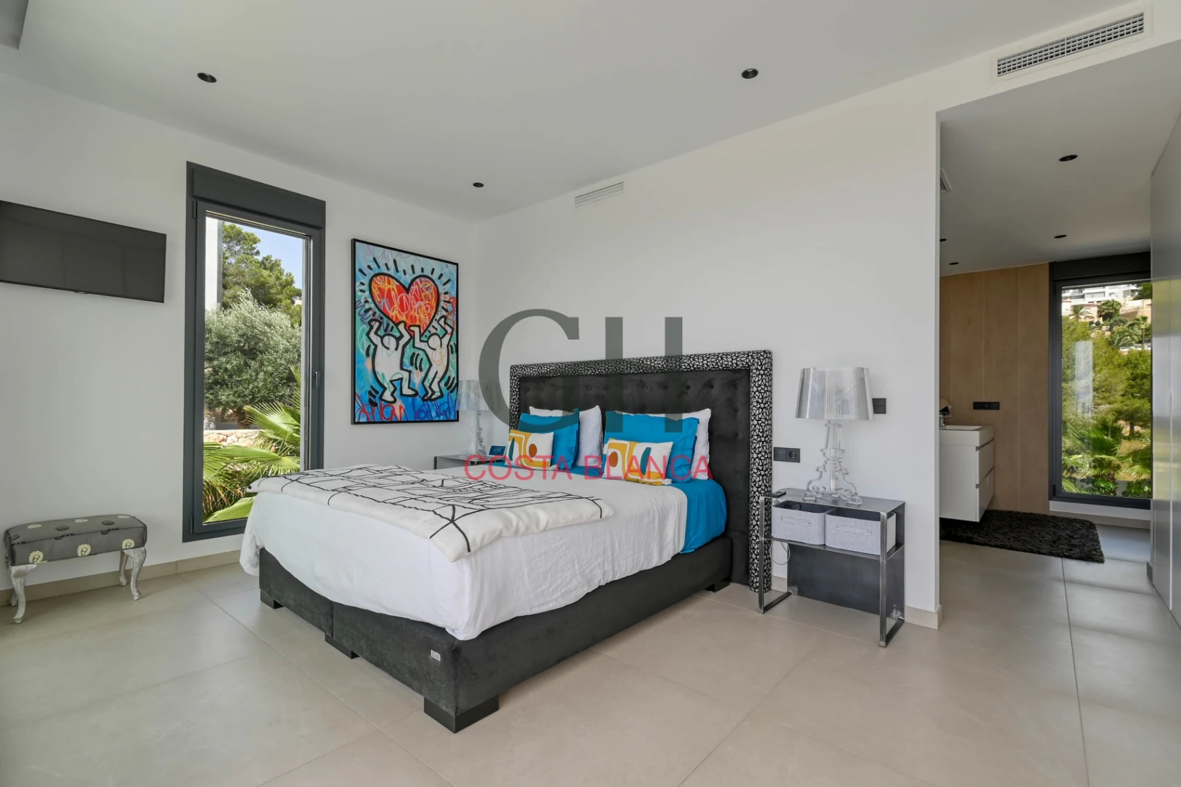 Villa de Lujo High-Tech en Moraira con Disponibilidad Inmediata