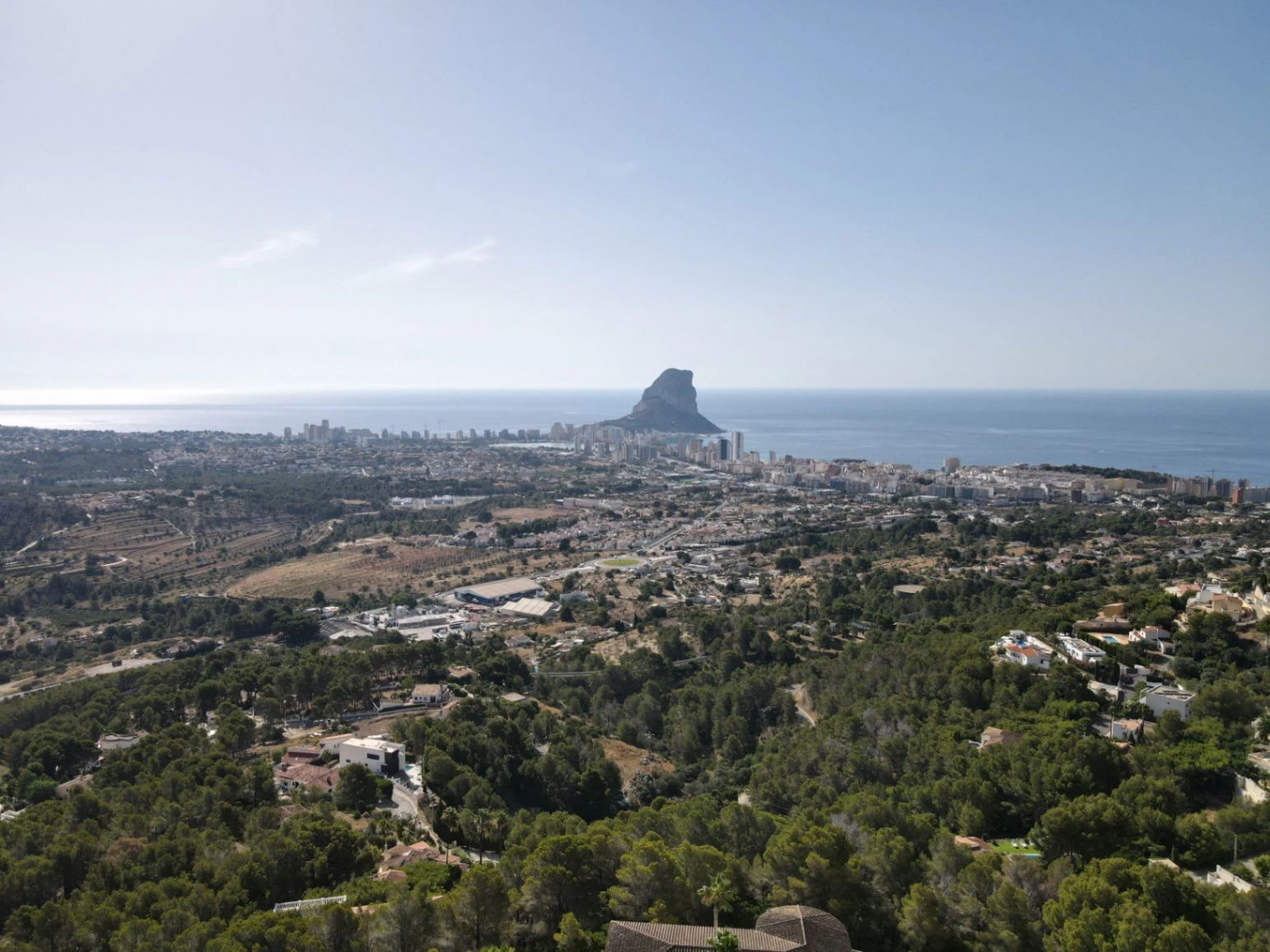 Villa Moderna con Vistas al Mar en Calpe, a 8 Min de la Playa