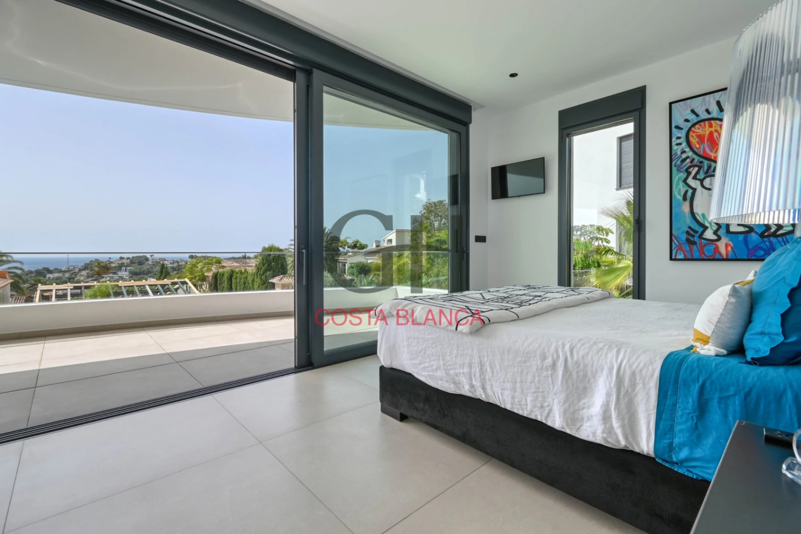 Villa de Lujo High-Tech en Moraira con Disponibilidad Inmediata