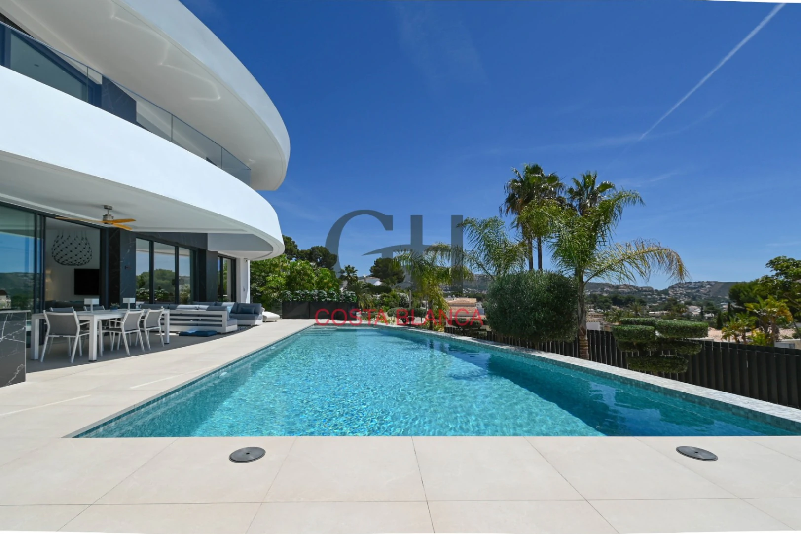 Villa de Lujo High-Tech en Moraira con Disponibilidad Inmediata