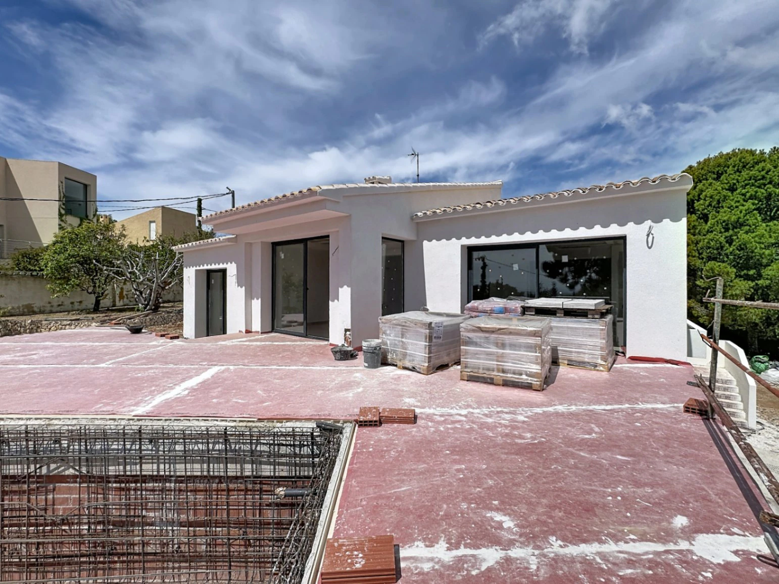 Vie de luxe en pleine nature – élégante villa à Altea la Vella
