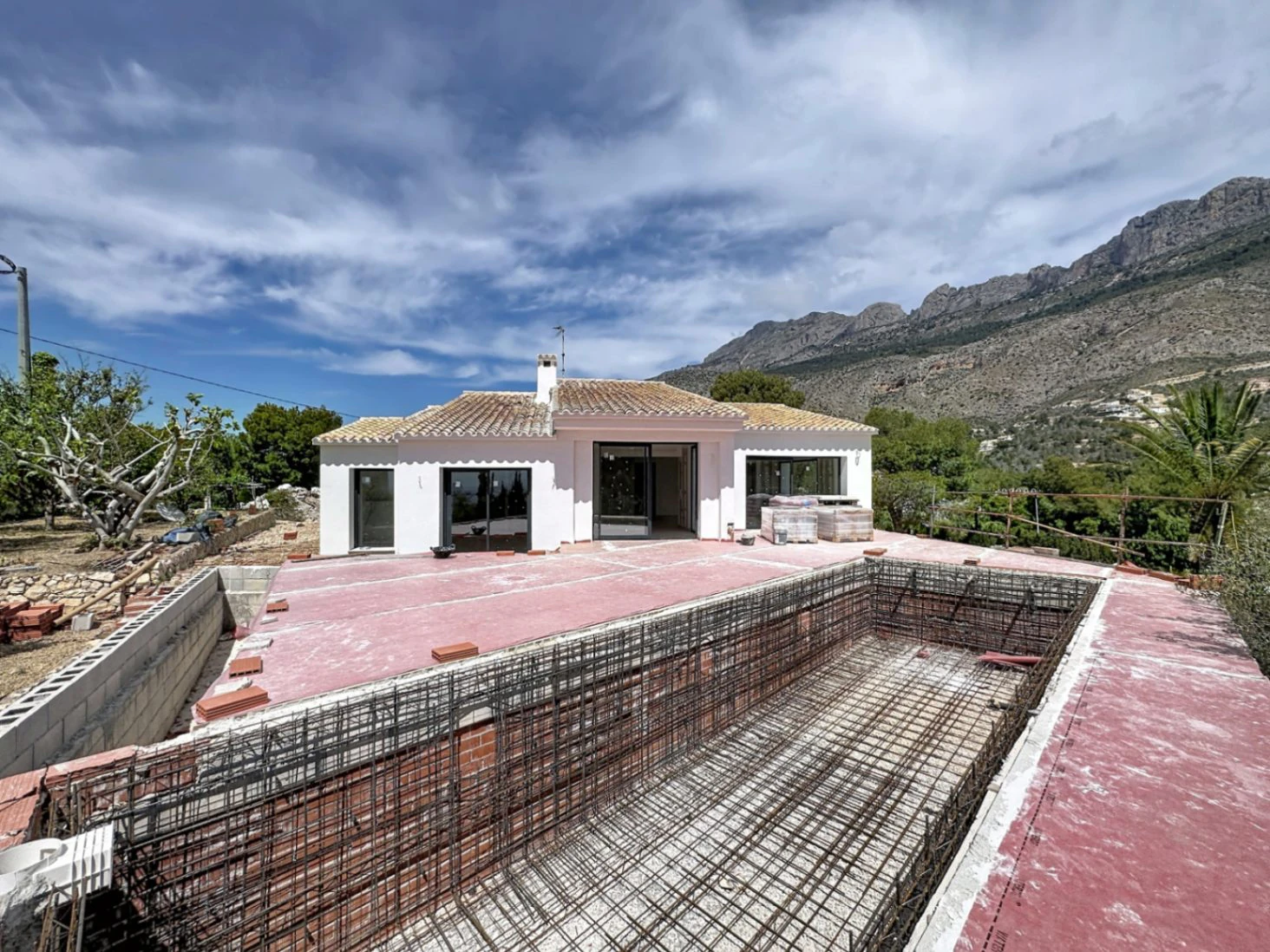 Luxe wonen omgeven door natuur – elegante villa in Altea la Vella
