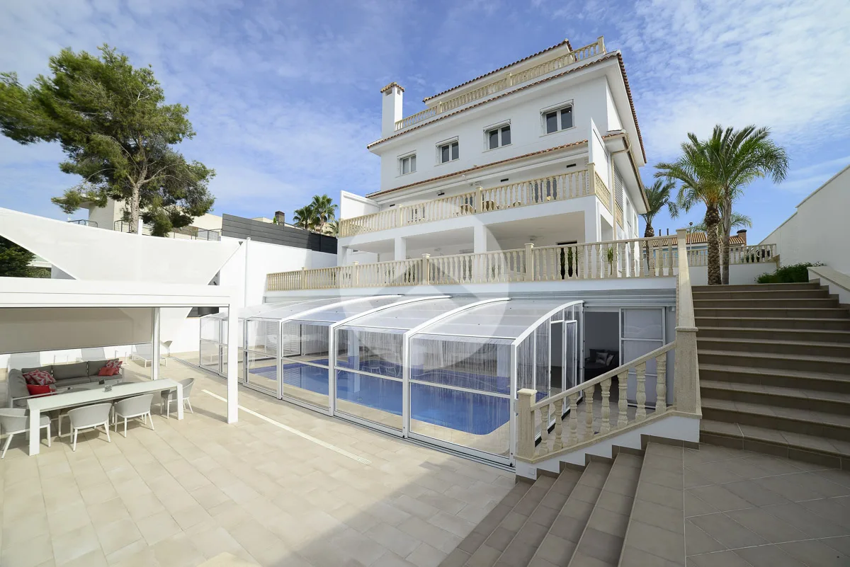 Chalet in Dehesa De Campoamor