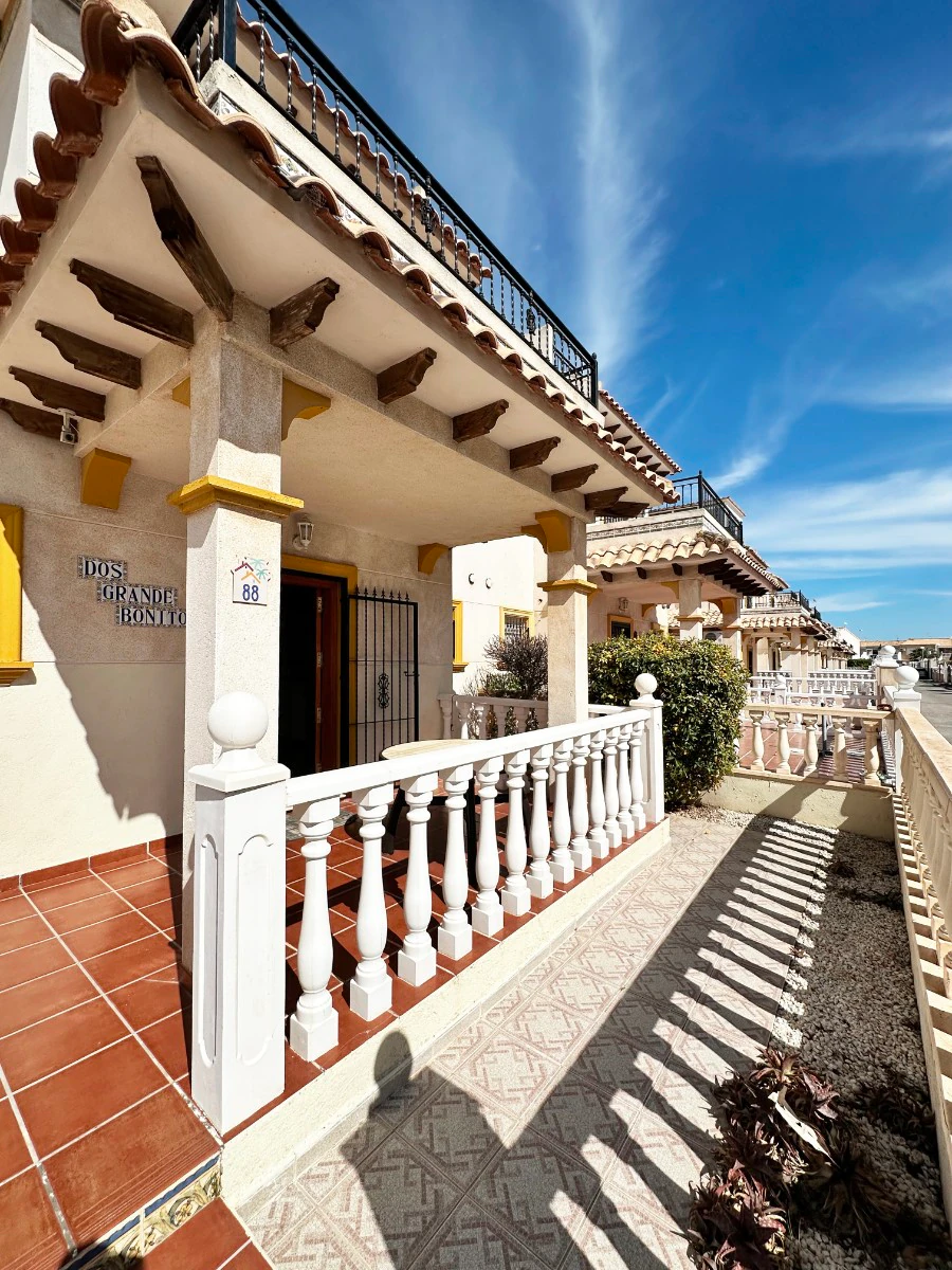 Dom bliźniaczy na sprzedaż w Orihuela Costa