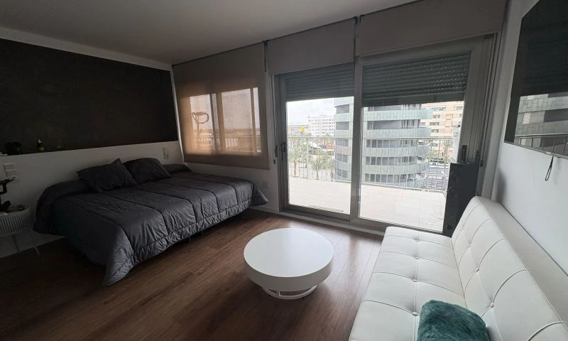 Sprzedaż. Apartament w Elche