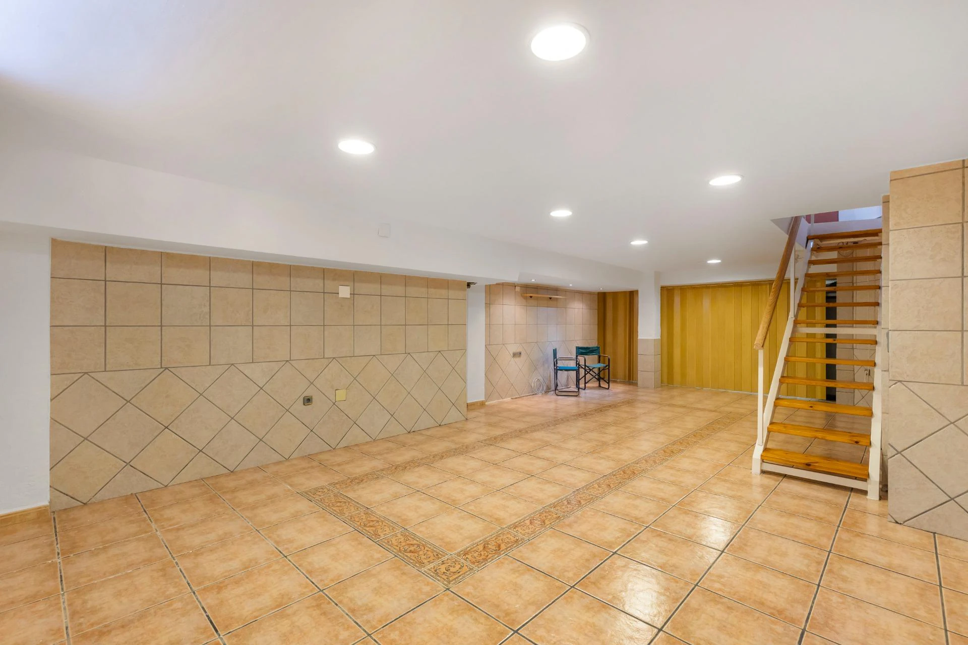 Duży dom szeregowy 200 m od plaży w Los Alcázares (Murcia) z 4 sypialniami + 2 łazienkami