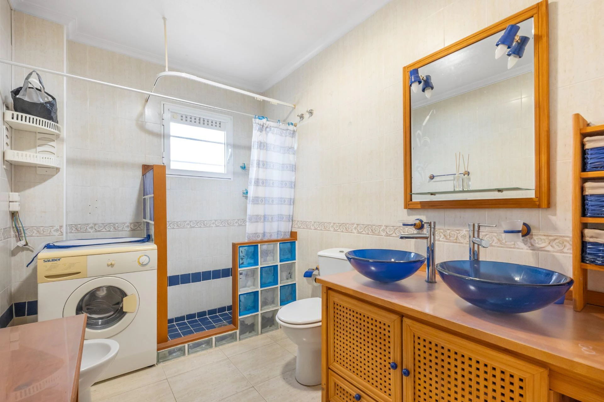 Parterowy Bungalow z Dużym Ogrodem w Orihuela Costa