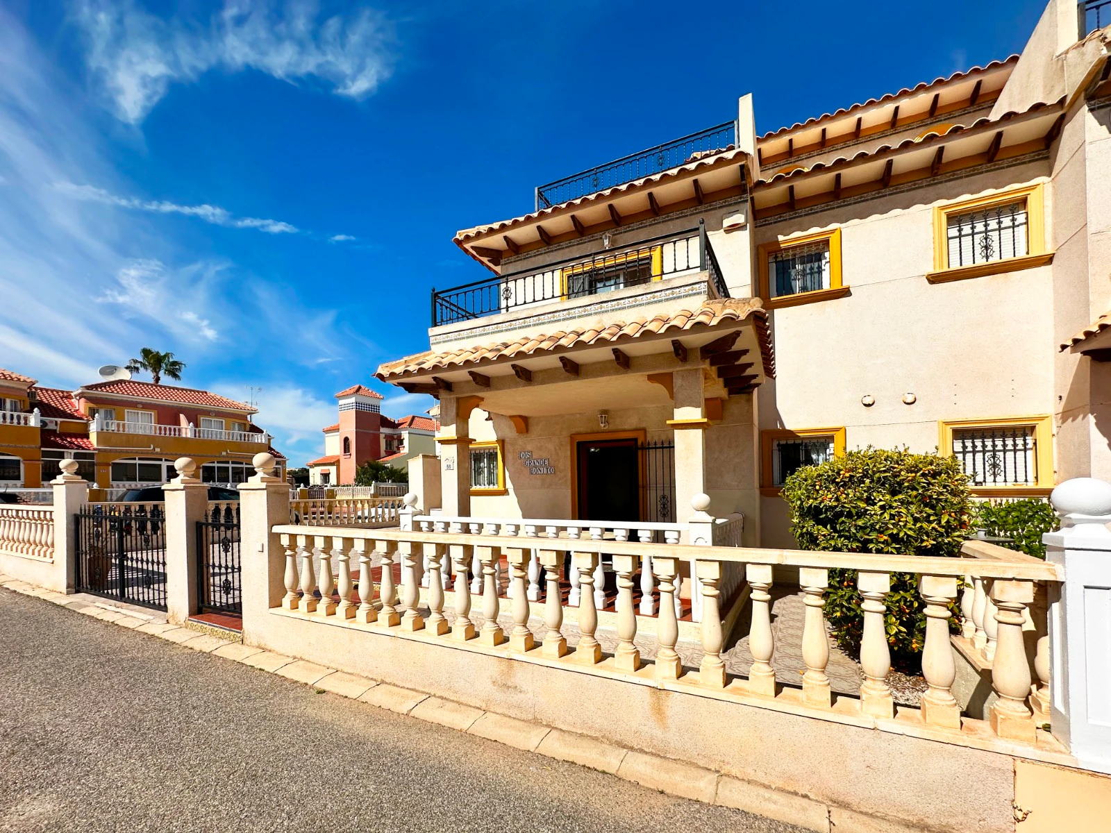 Dom bliźniaczy na sprzedaż w Orihuela Costa