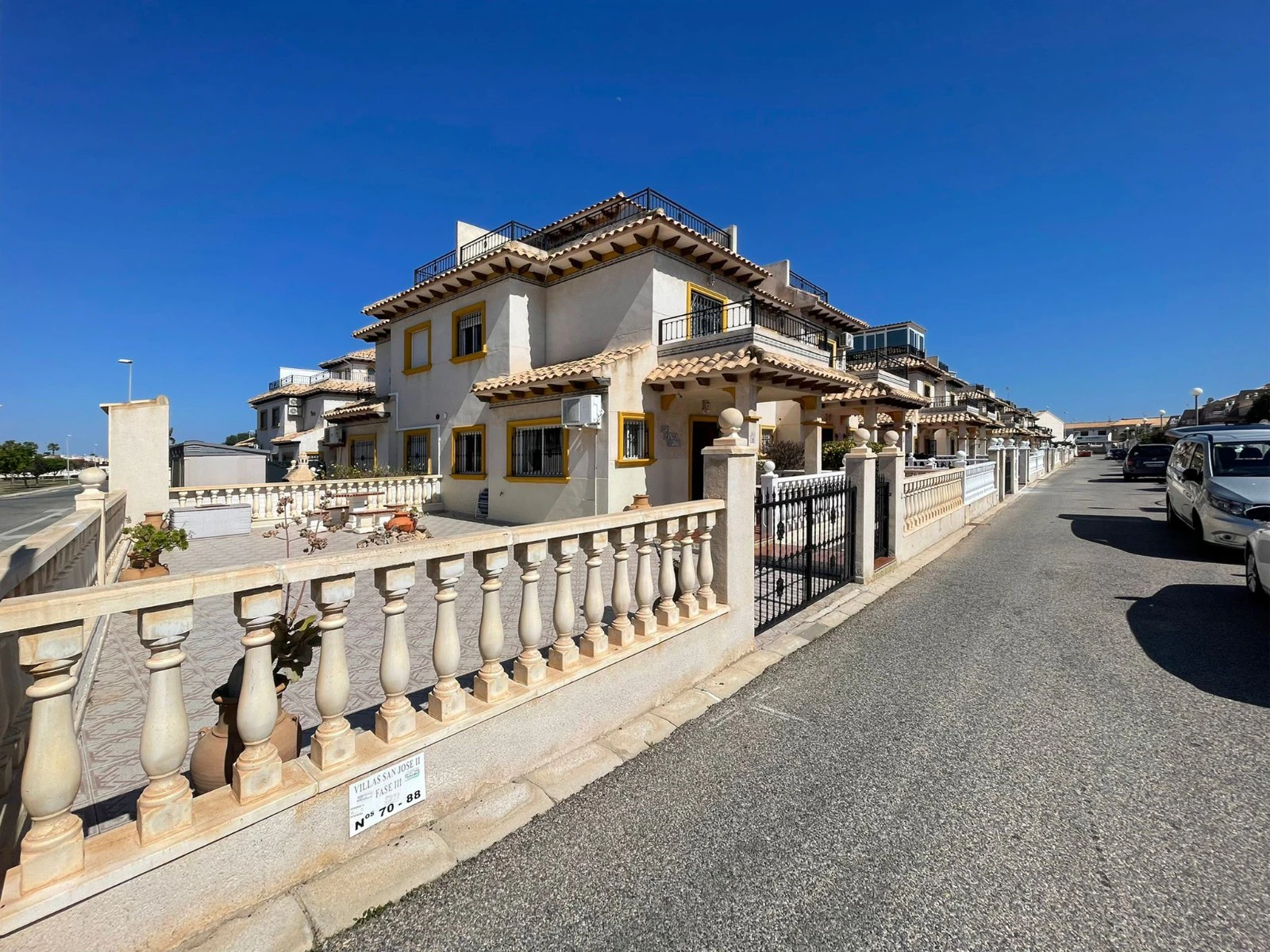 Dom bliźniaczy na sprzedaż w Orihuela Costa