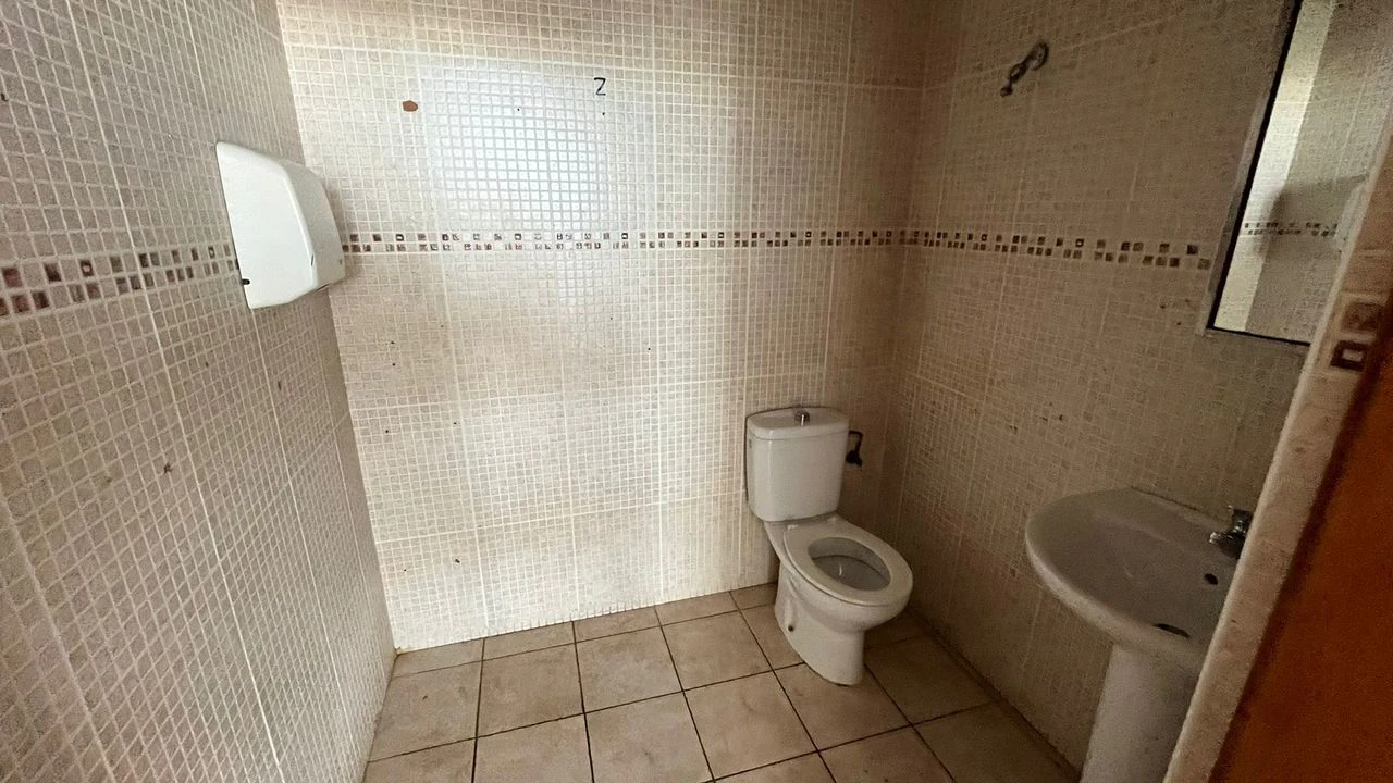 Commercial na sprzedaż w Quesada