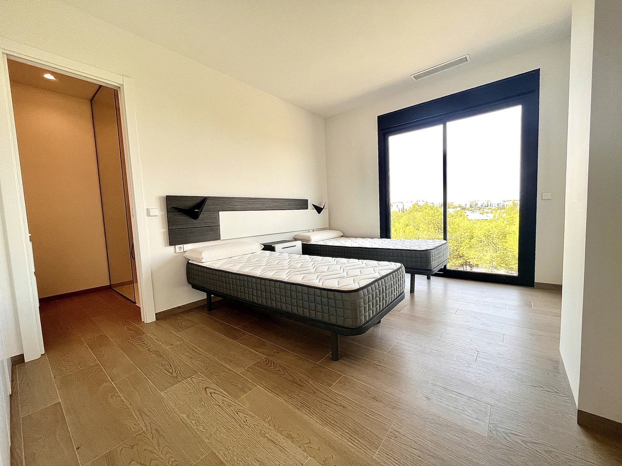 Apartament na sprzedaż w Las Colinas Golf Resort