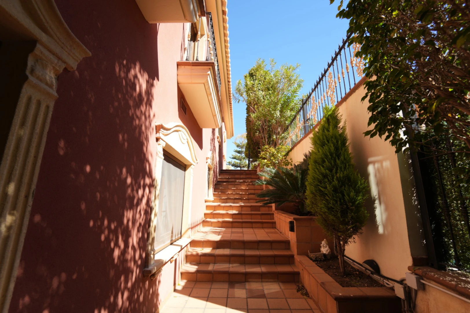 Luksusowa willa 300 m od plaży Campoamor