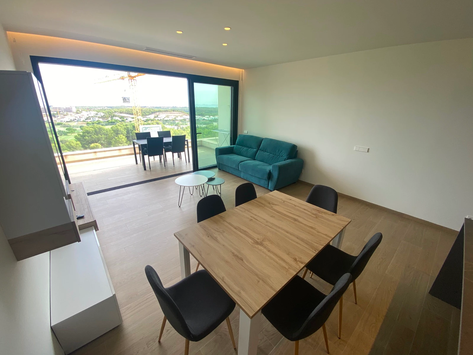 Sprzedaż. Apartament w Las Colinas