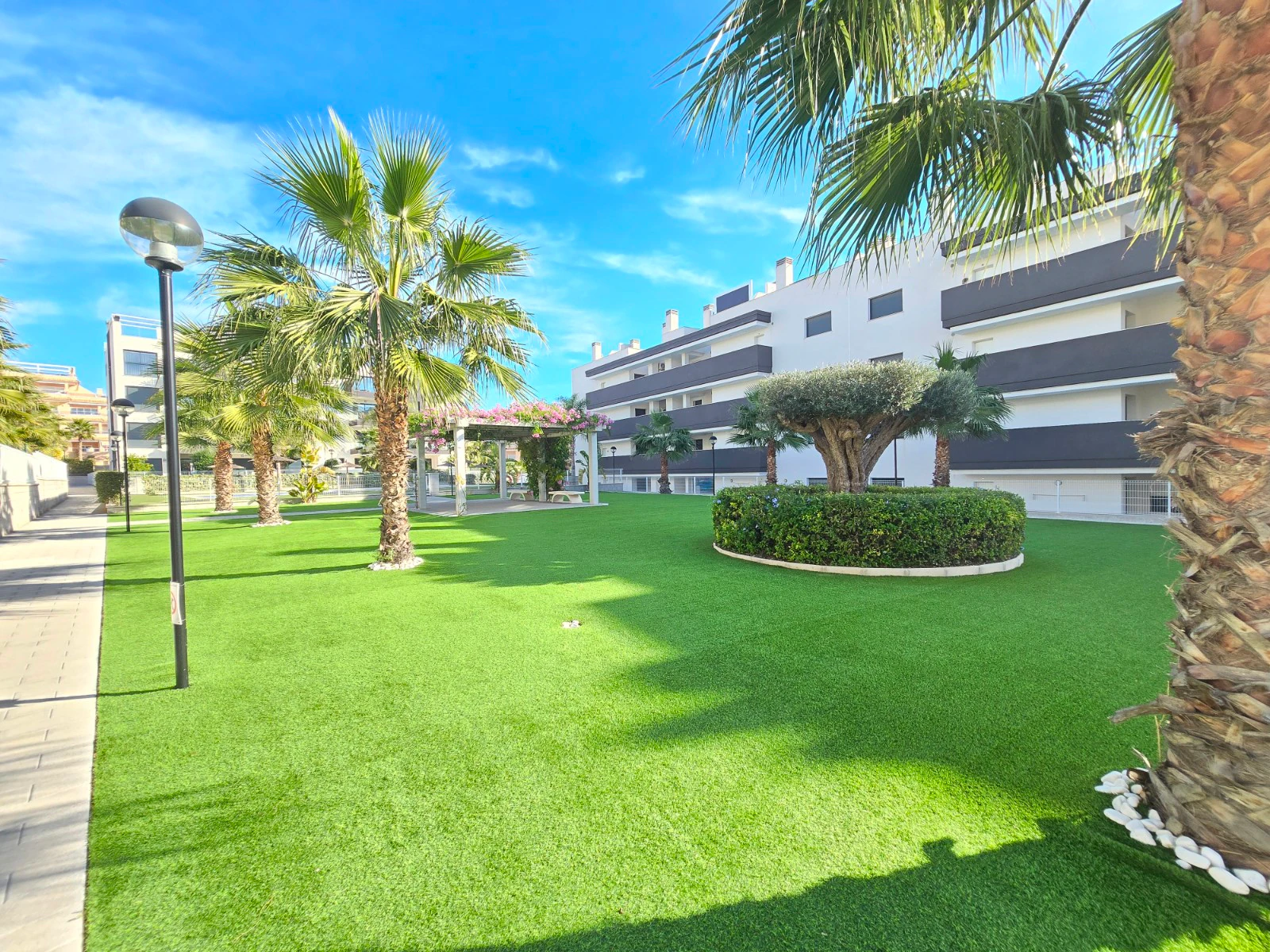 Apartament na sprzedaż w Orihuela Costa *