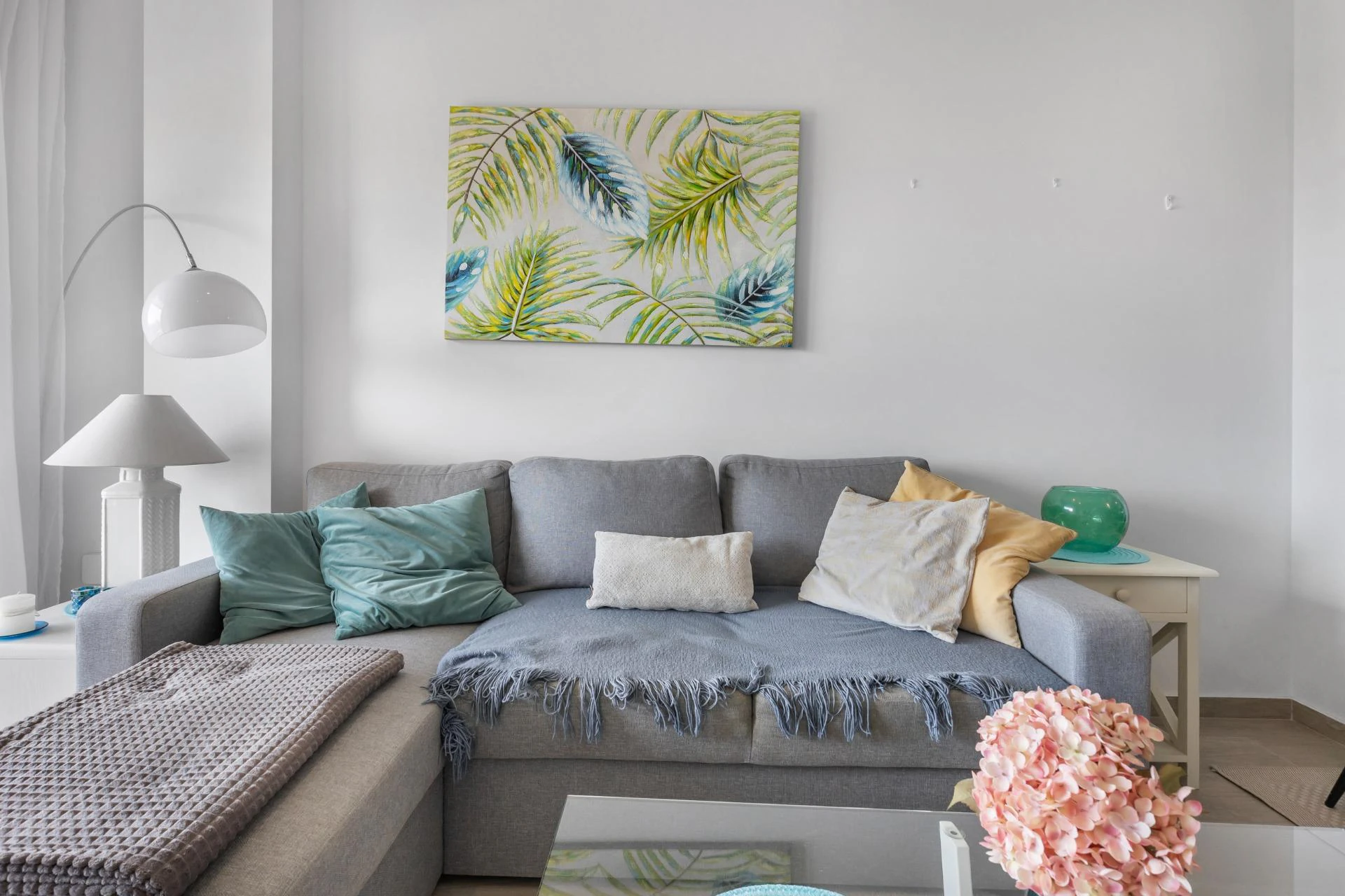 Ekskluzywny apartament w Torrevieja – 200 m od Playa de los Locos