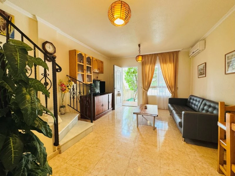 Sprzedaż. Duplex w Torrevieja