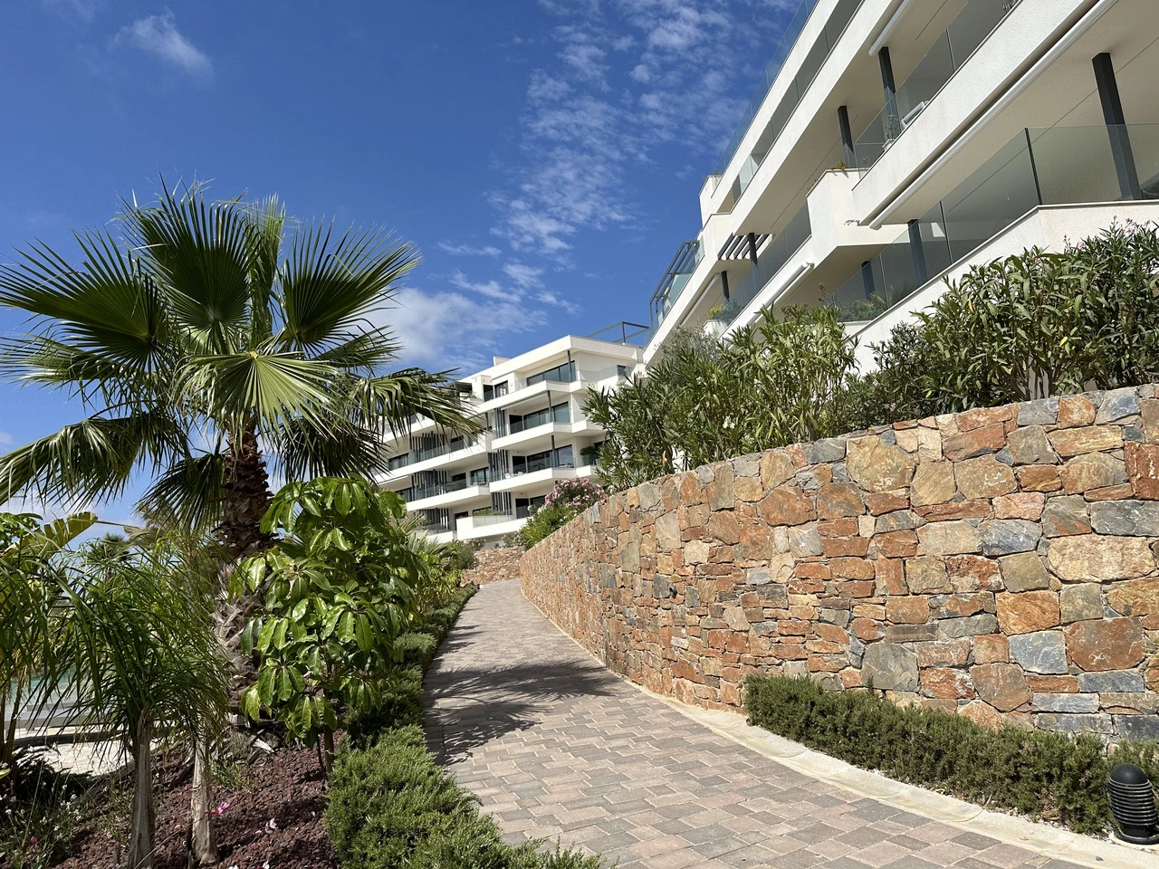 Apartament na sprzedaż w Las Colinas Golf Resort