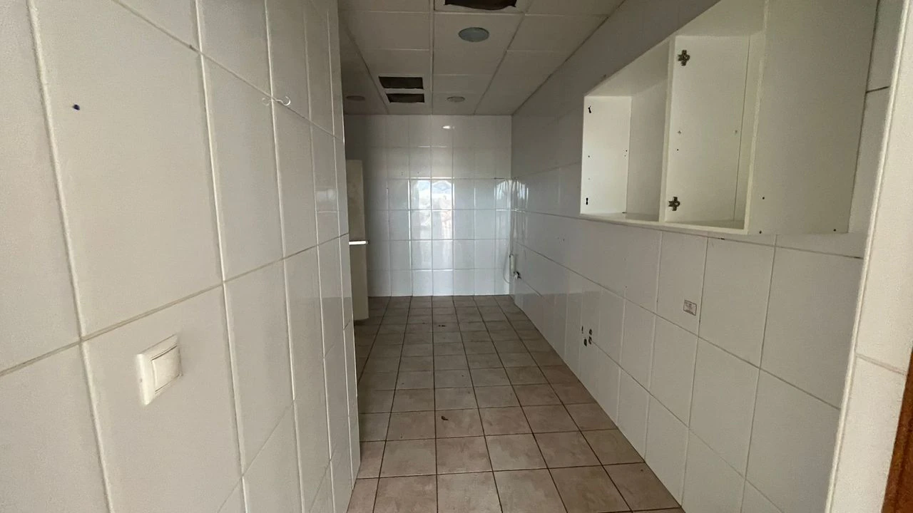 Commercial na sprzedaż w Quesada