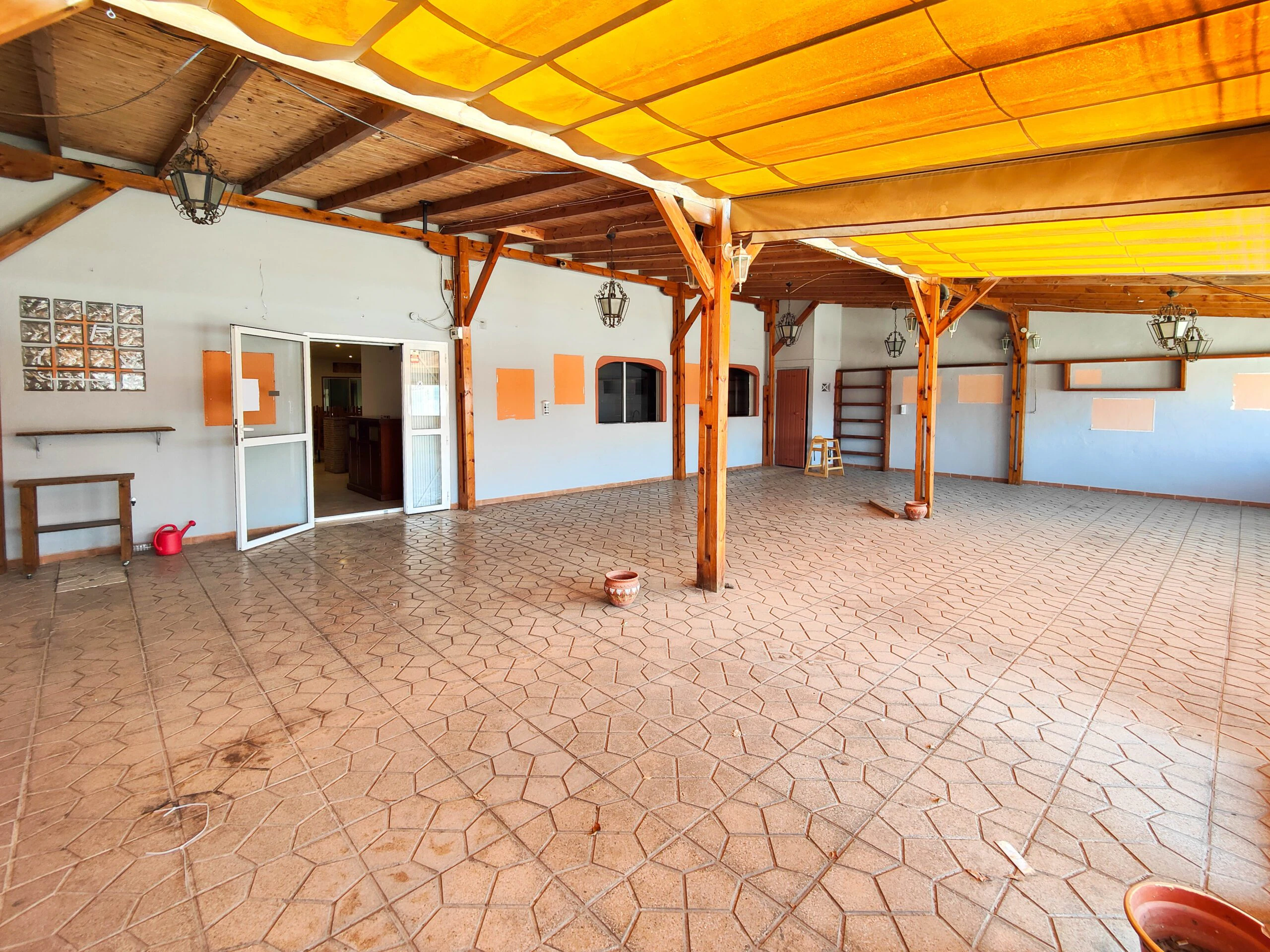 Lokale użytkowe na sprzedaż w Torrevieja
