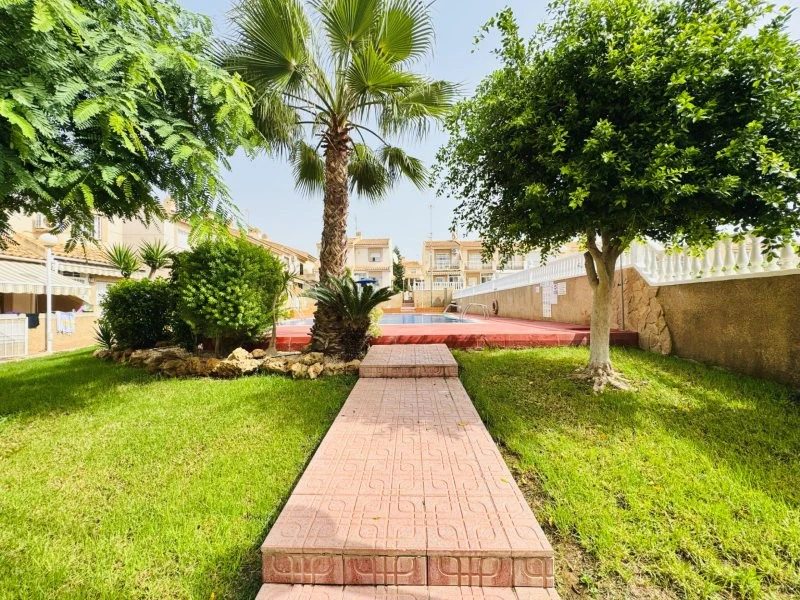Sprzedaż. Duplex w Torrevieja