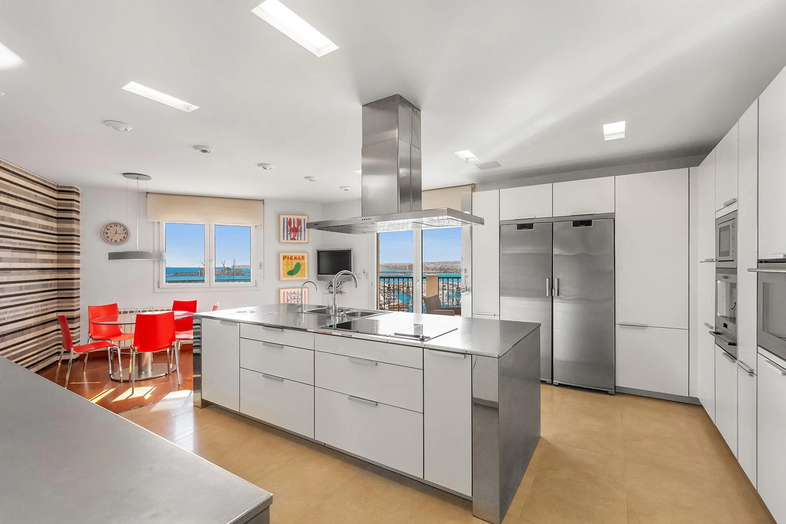Very special homes with spectacular views