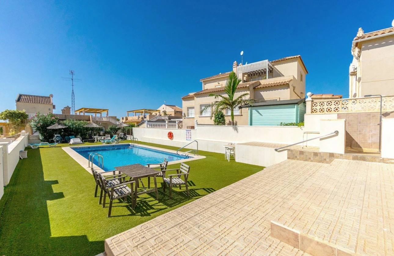 Bungalow na sprzedaż w San Miguel De Salinas