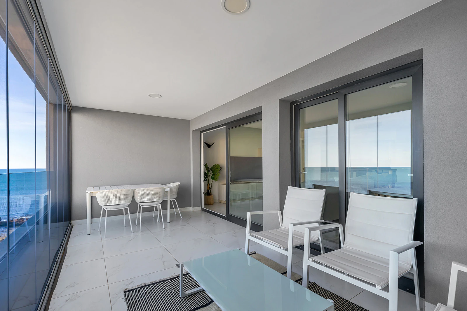 Sprzedaż. Apartament w Torrevieja
