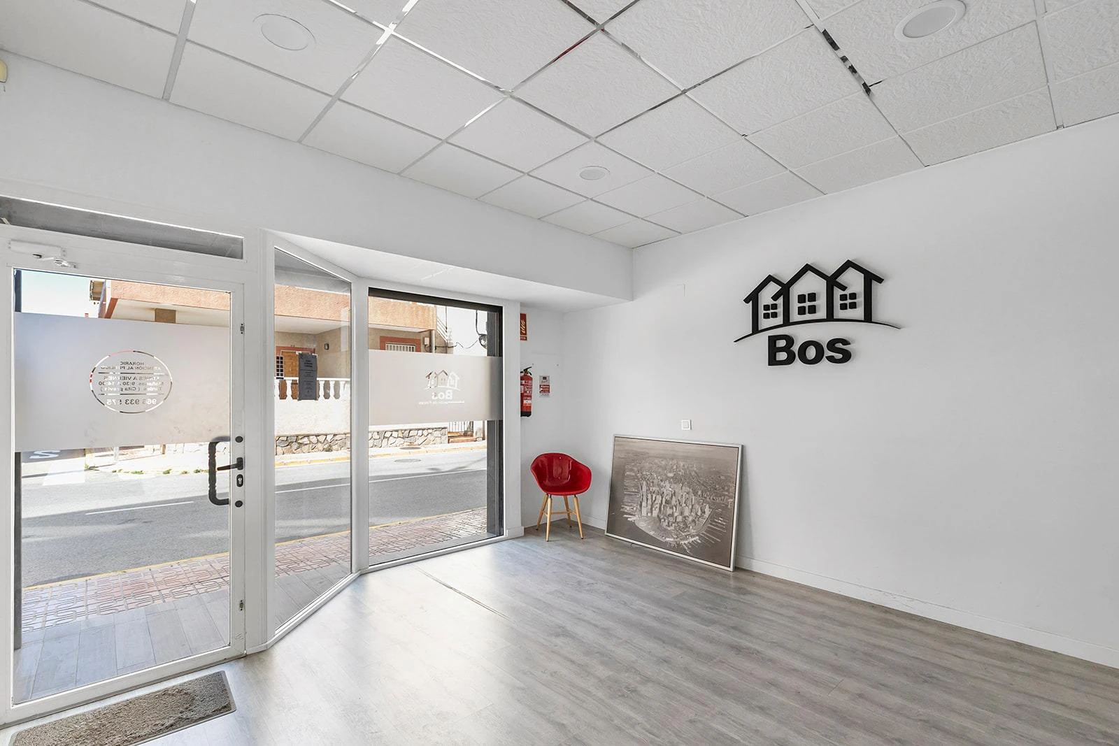 Local opportunity in La Mata, completely renovated.