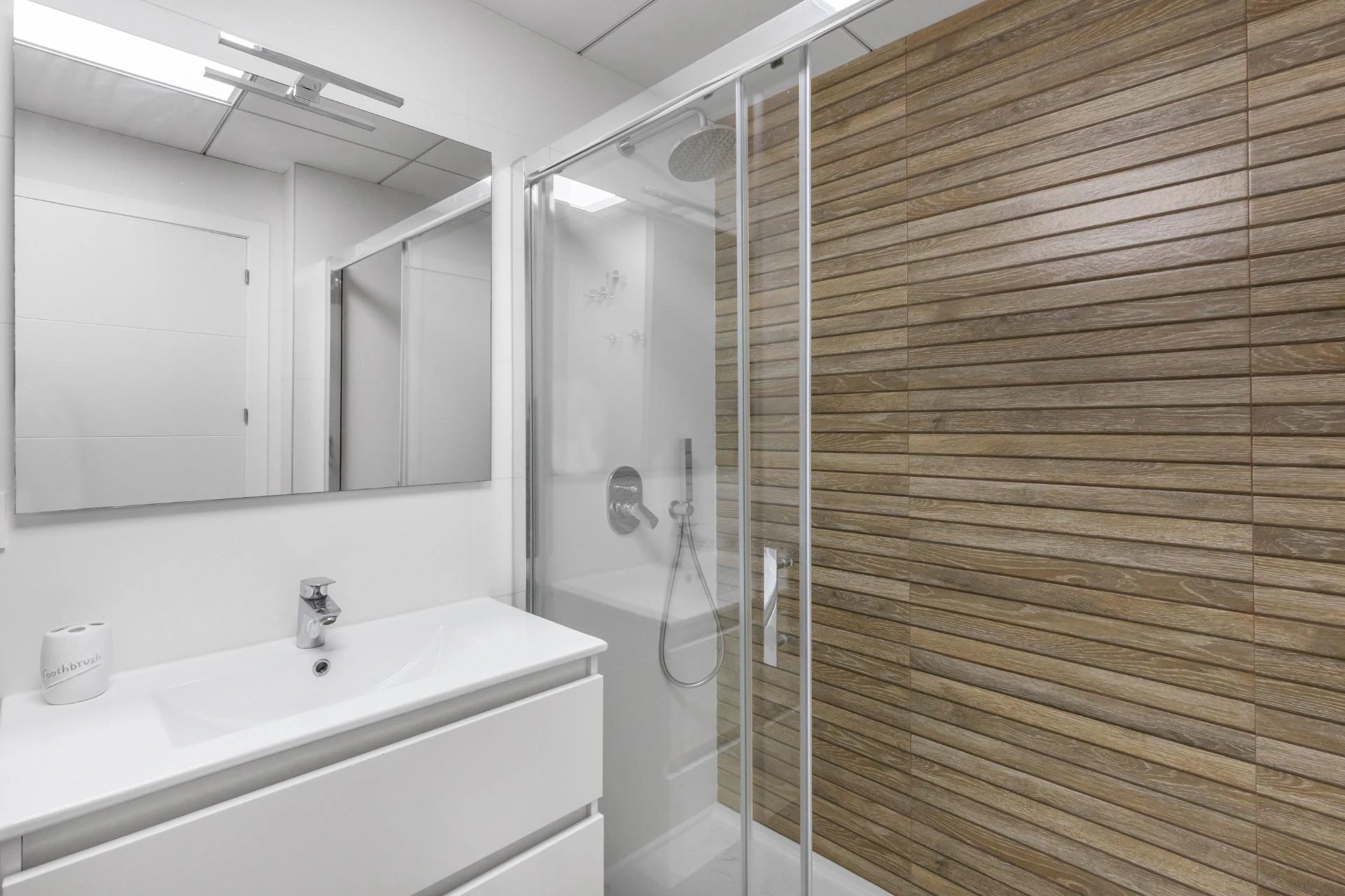 Ekskluzywny apartament w Torrevieja – 200 m od Playa de los Locos