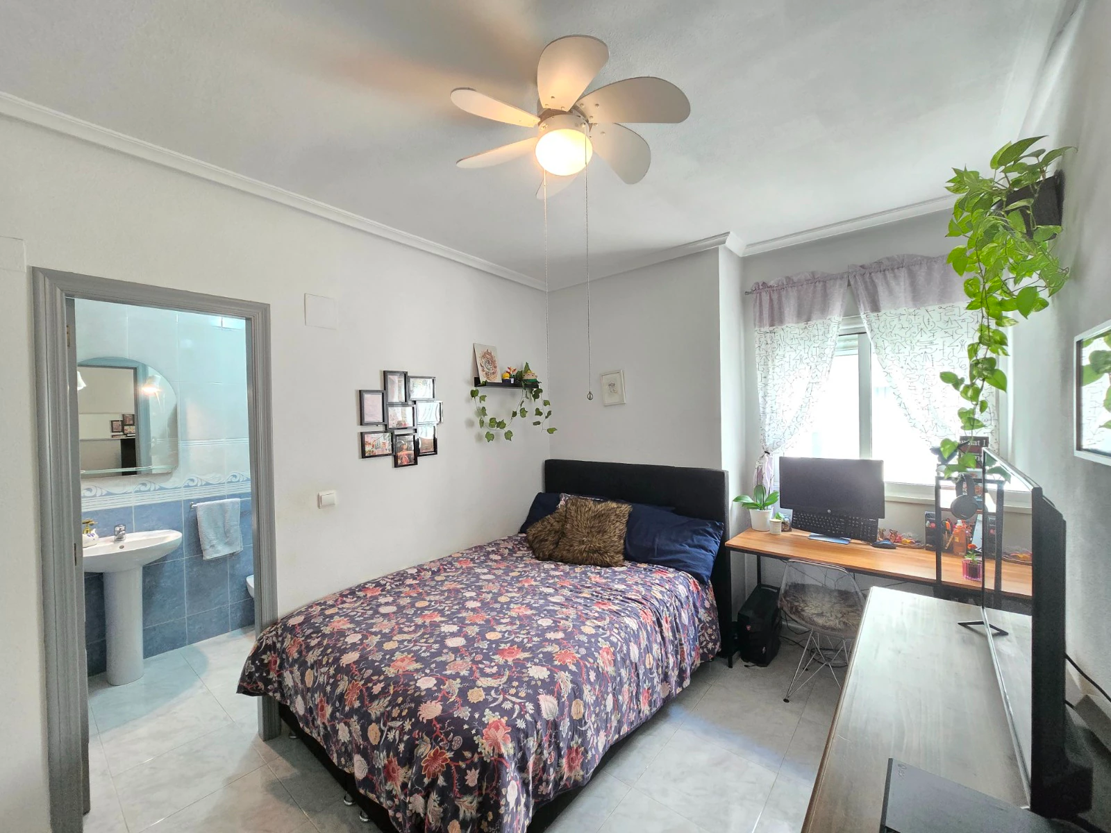 Apartament na sprzedaż w Los Montesinos *