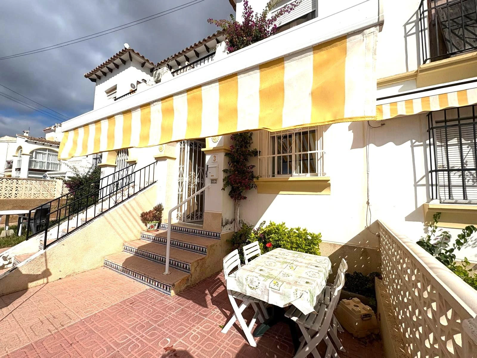 Bungalow na sprzedaż w San Miguel De Salinas