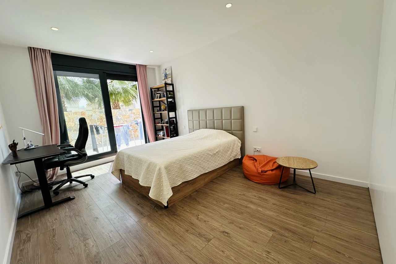 Villa na sprzedaż w Las Colinas Golf Resort