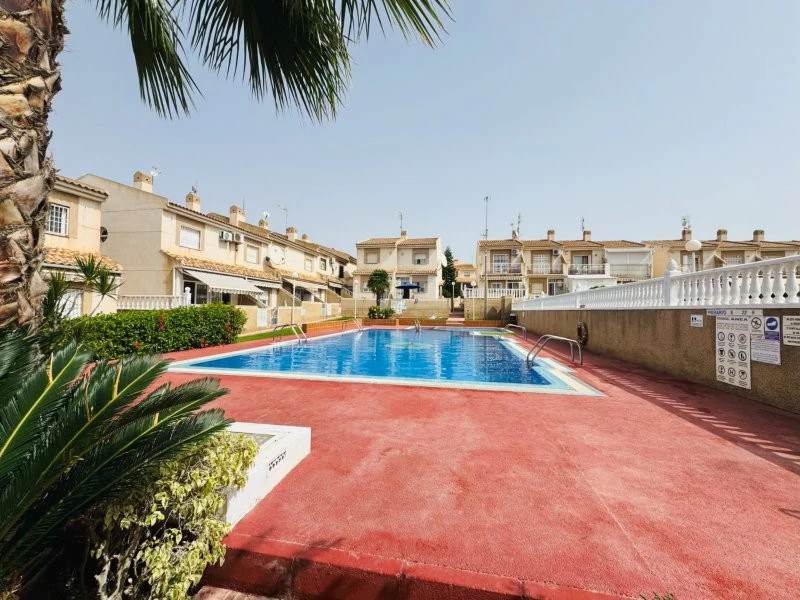 Sprzedaż. Duplex w Torrevieja