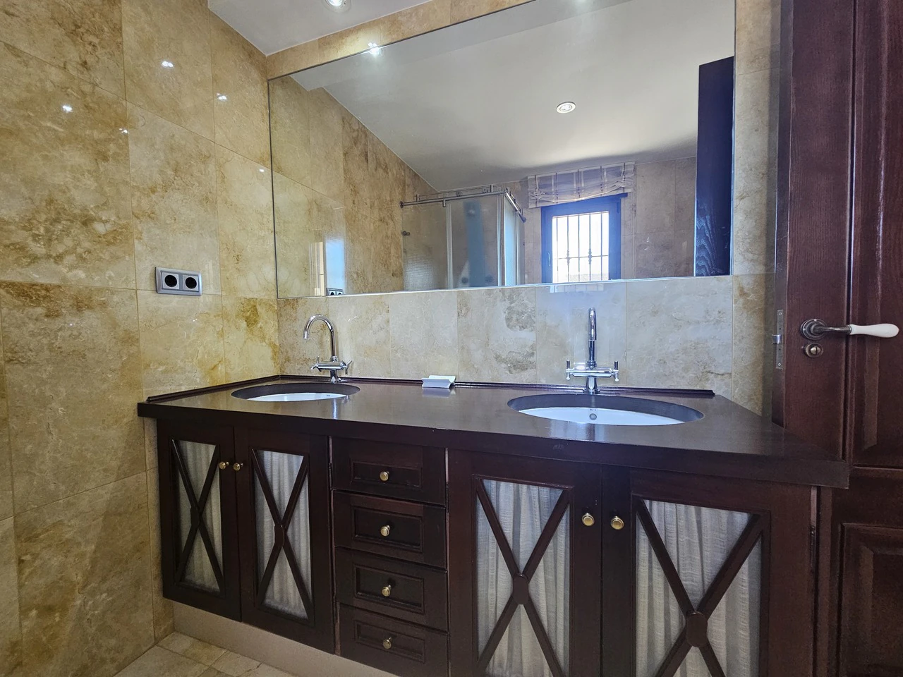 Villa на продажа в La Manga Club