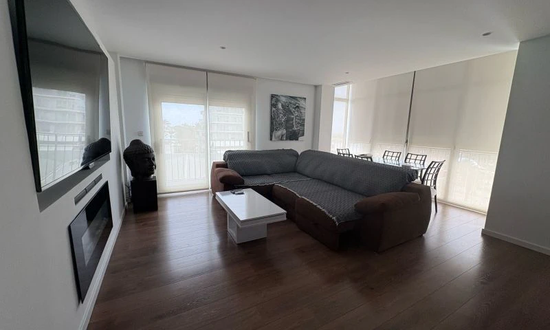 Sprzedaż. Apartament w Elche