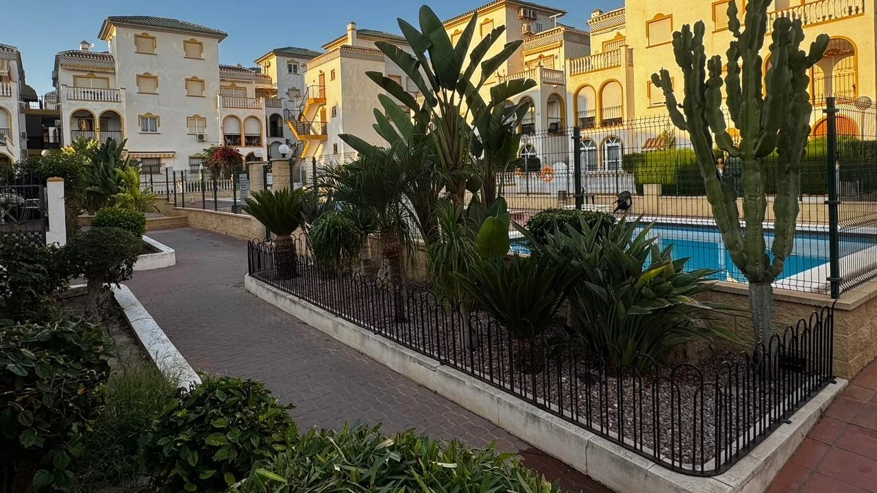 Duplex na sprzedaż w Torrevieja
