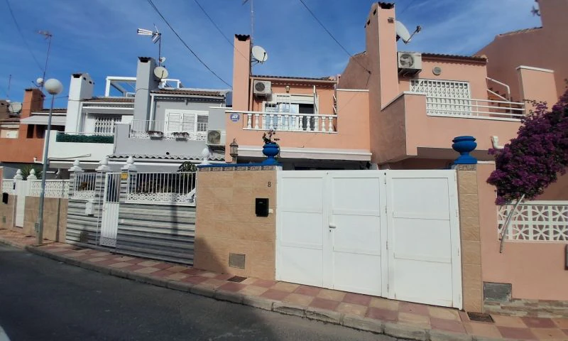 Duplex na sprzedaż w Torrevieja