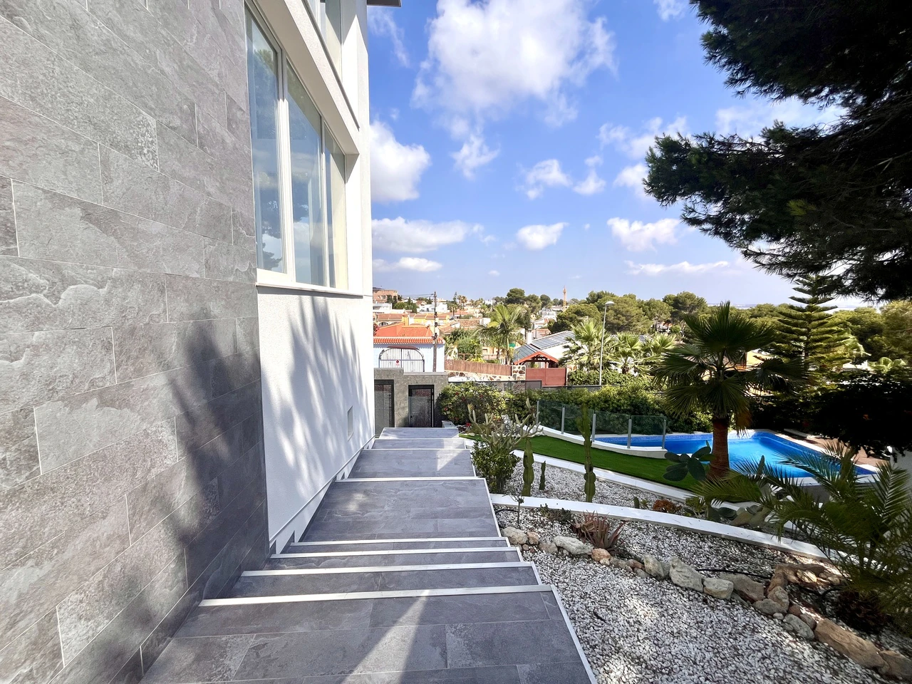 Villa na sprzedaż w Los Balcones