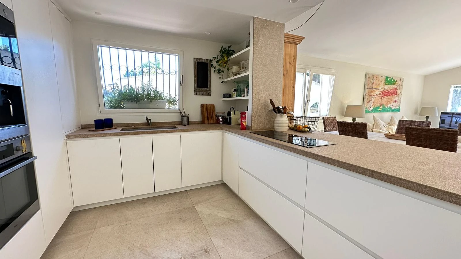 Sprzedaż. Apartament w Calviá Pueblo