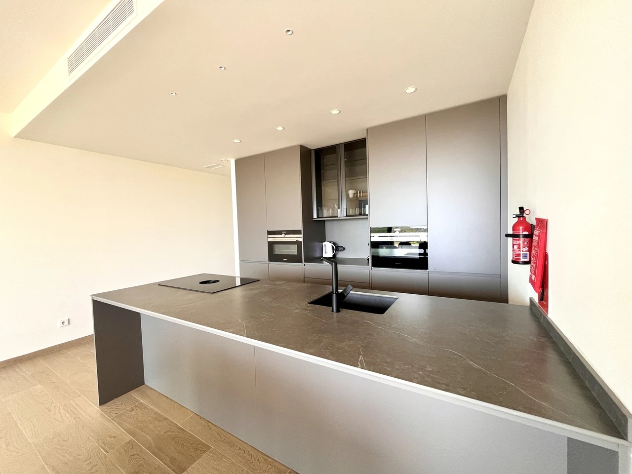 Apartament na sprzedaż w Las Colinas Golf Resort