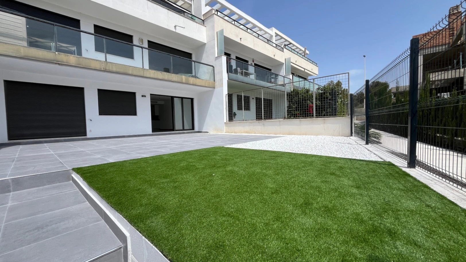 Bungalow na polu golfowym z działką 104 m