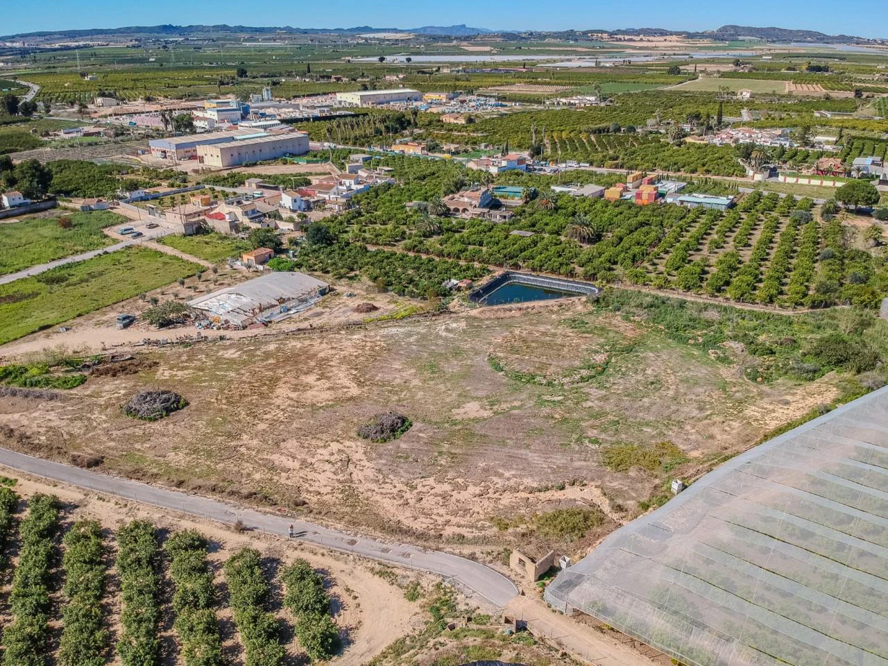 Land na sprzedaż w Los Montesinos