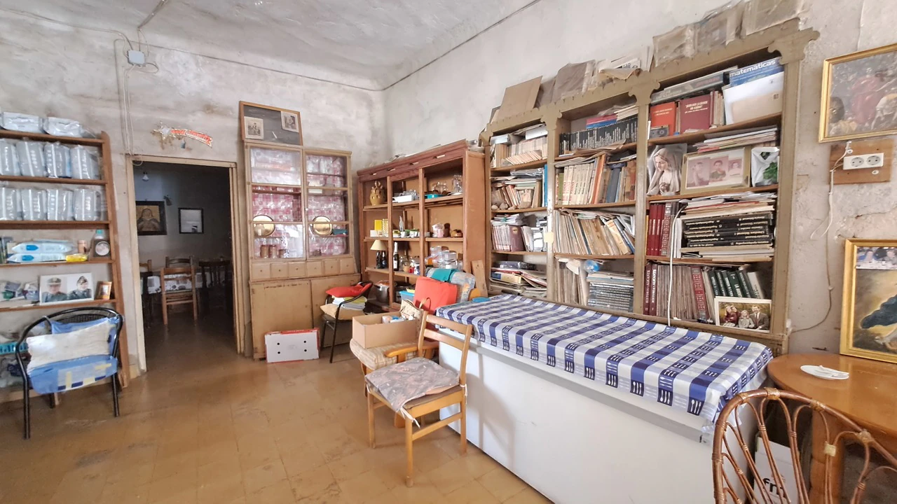 Villa for sale in Los Montesinos