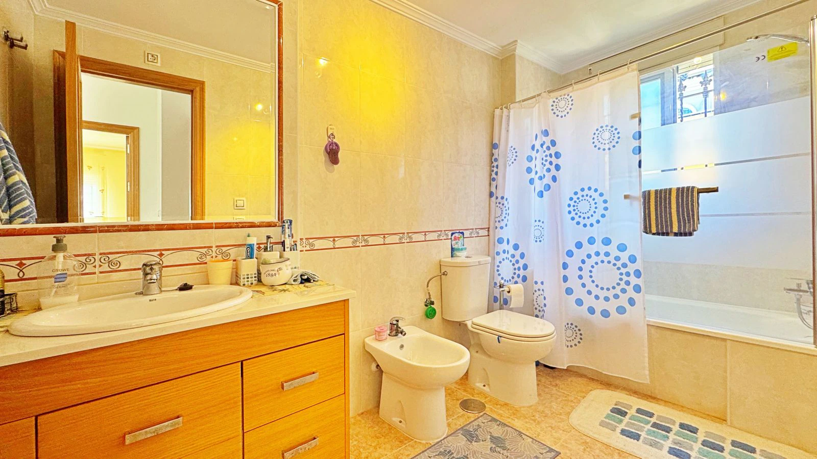 Venta. Casa adosada en Orihuela Costa